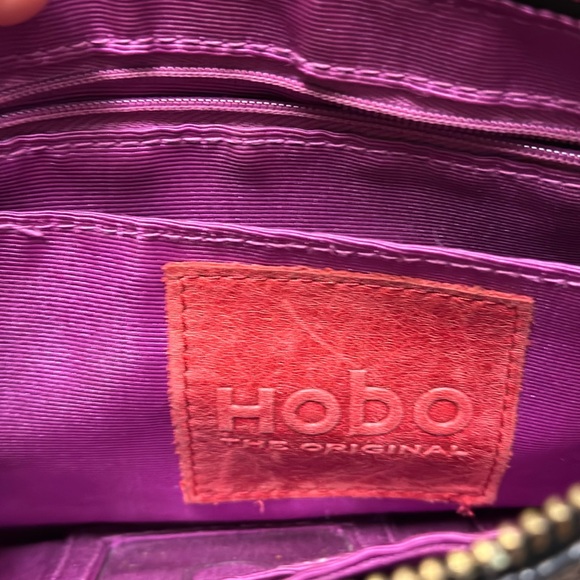 HOBO SnakeSkin Crossbody Bag - Picture 3 of 8